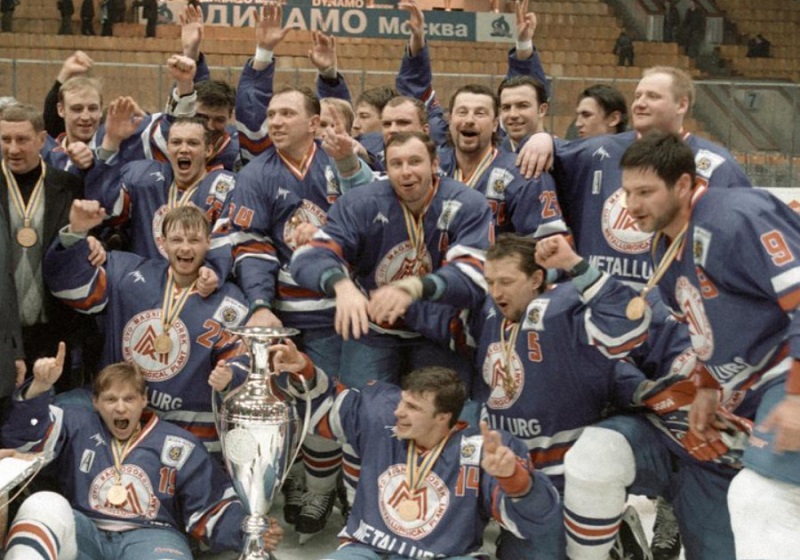14 февраля 1999 года в Москве «Металлург» впервые в своей истории выиграл титул сильнейшего клуба Европы